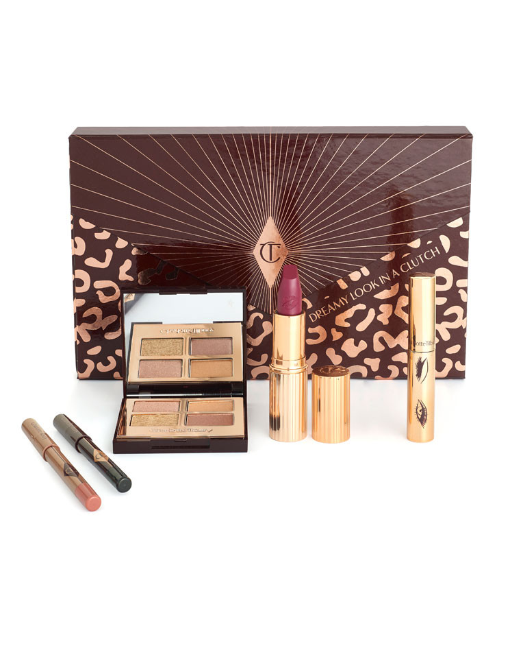 DREAMY LOOK IN A CLUTCH COMPLETE MAKEUP SET & USB